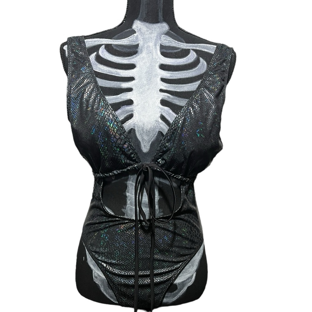 Black shimmer snakeskin cheeky bathing suit